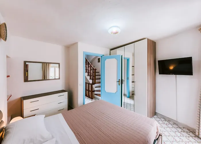 Eden View Ravello Houses - Two Bedroom